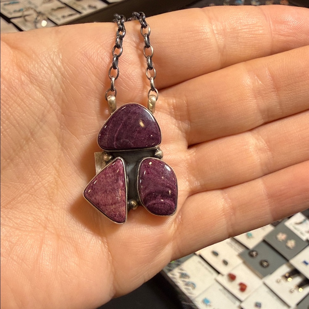 Purple Spiny oyster  Pendant Necklace